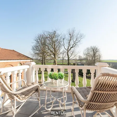Villa Maison Le Petit Chateau - Luxury Former Monastery With Pool