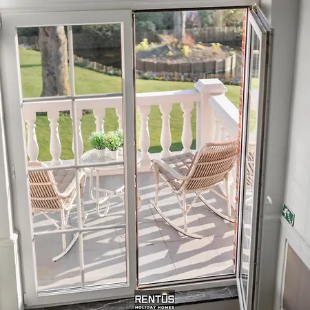 Maison Le Petit Chateau - Luxury Former Monastery With Pool *
