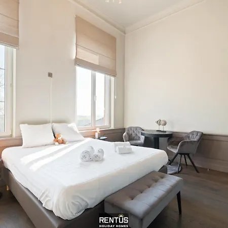 Maison Le Petit Chateau - Luxury Former Monastery With Pool