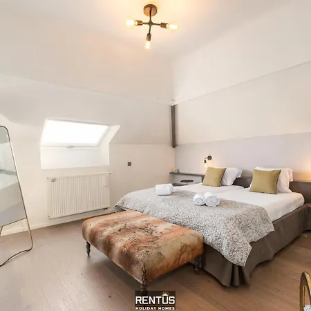 Maison Le Petit Chateau - Luxury Former Monastery With Pool Villa
